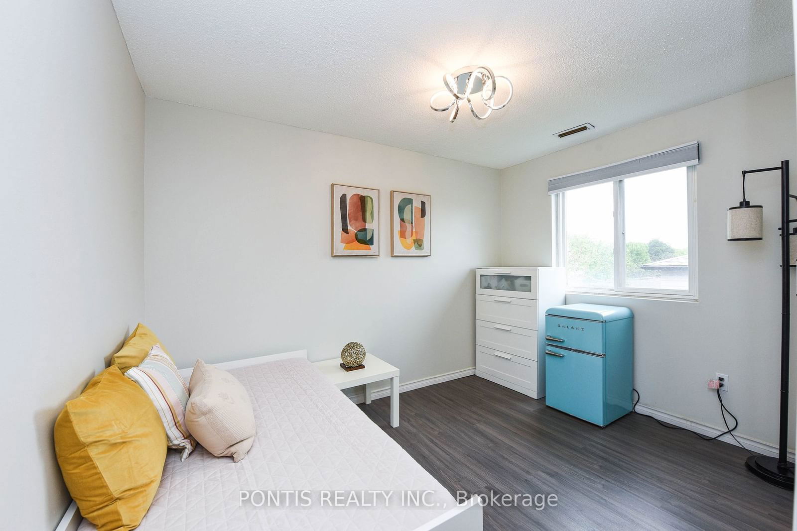 2001 Bonnymede Dr, unit 214 for sale - image #22