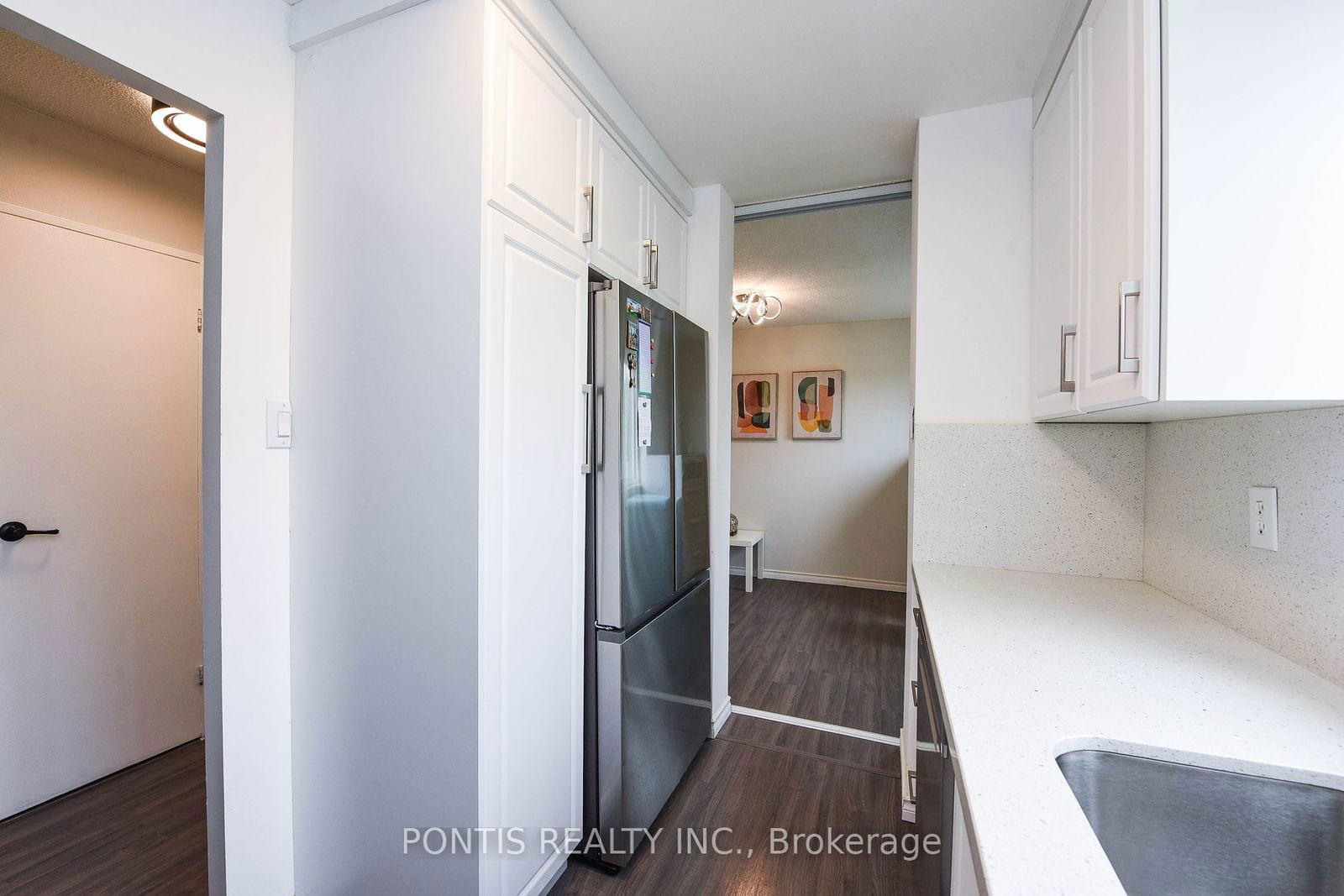 2001 Bonnymede Dr, unit 214 for sale - image #25