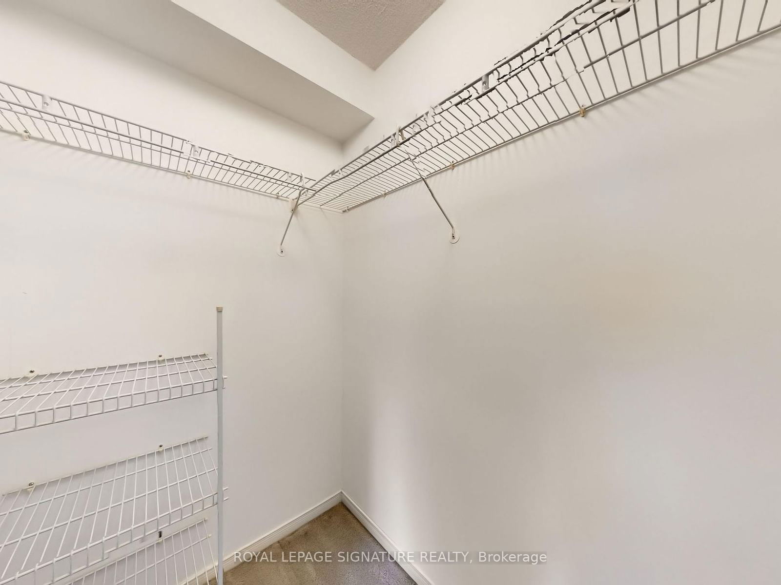 155 Hillcrest Ave, unit 1401 for sale - image #20