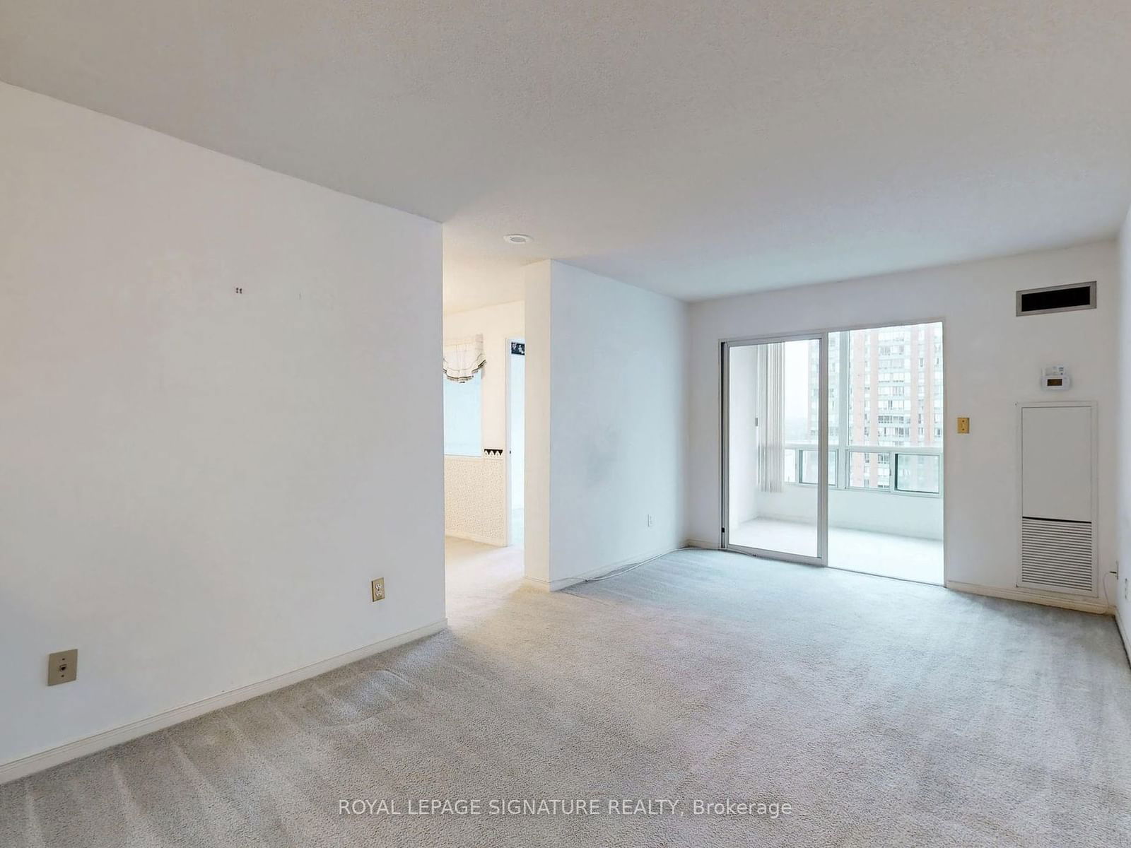 155 Hillcrest Ave, unit 1401 for sale - image #4