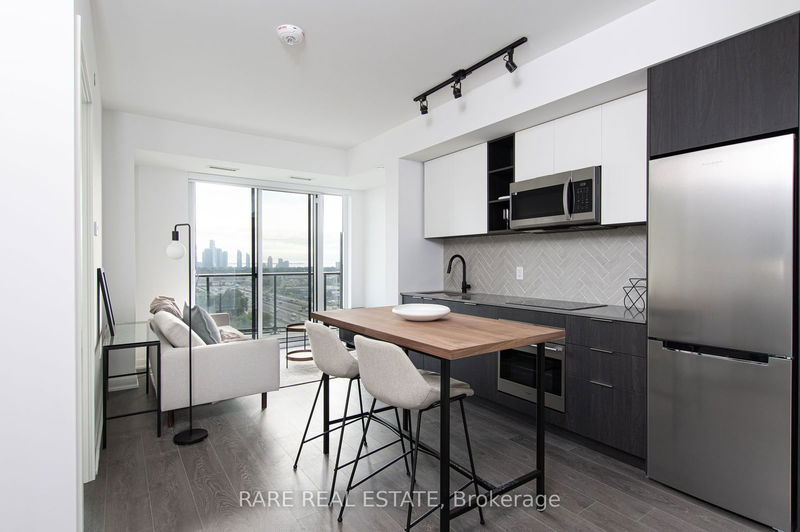 36 Zorra St, unit 623 for rent - image #1