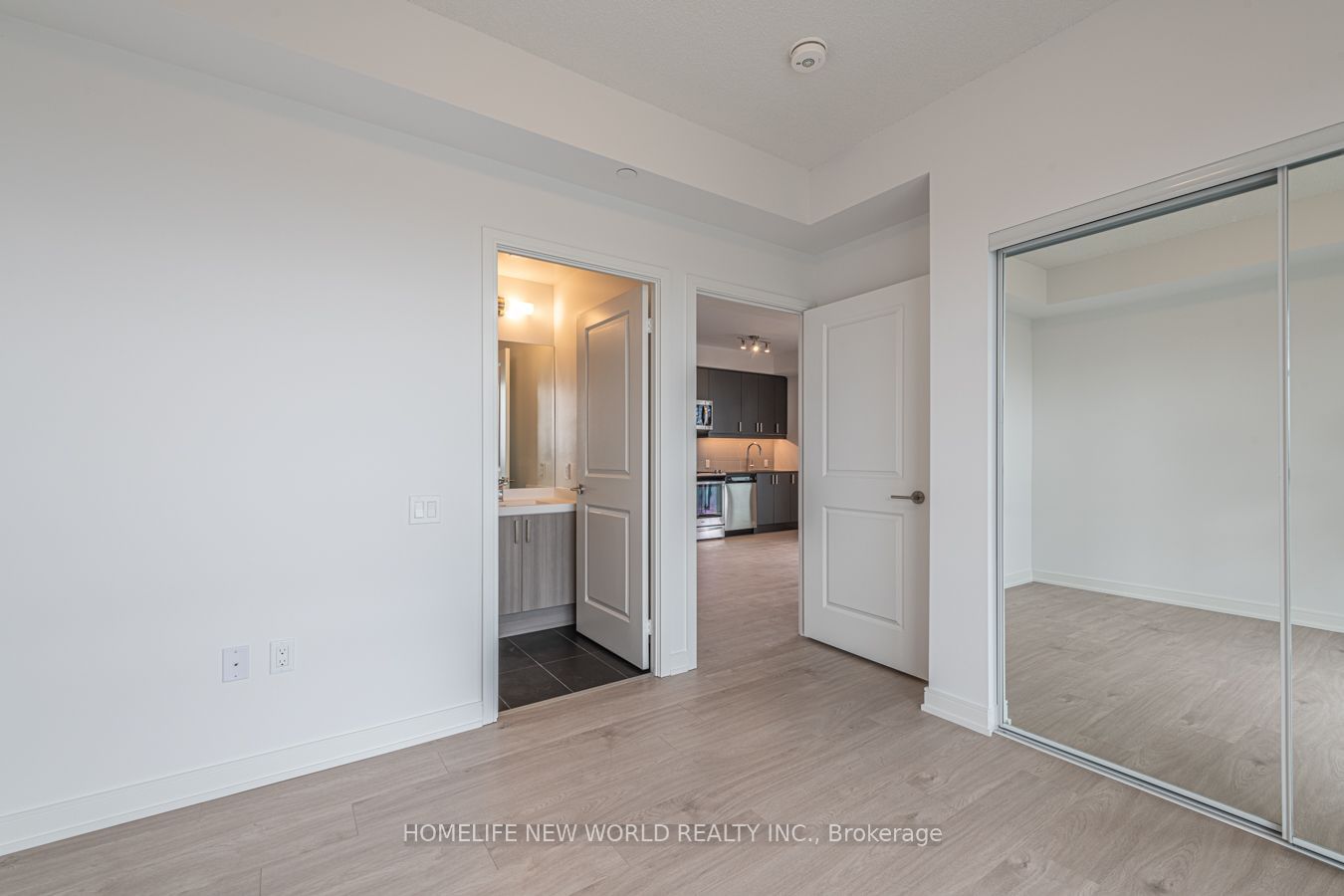 8 Nahani Way, unit 1009 for rent - image #10