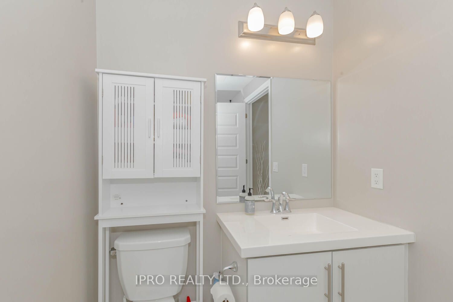 128 Grovewood Common, unit 318 for sale - image #30