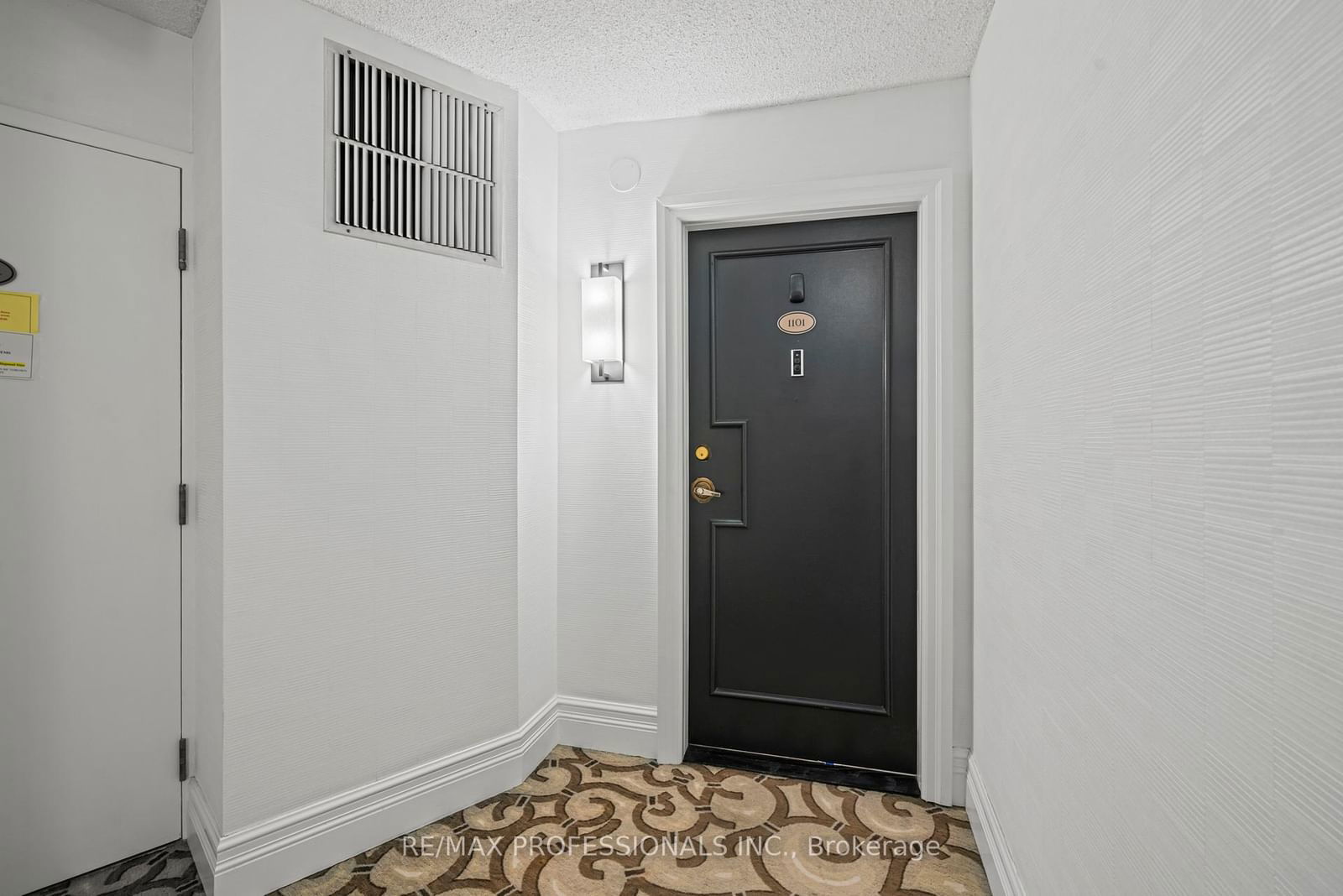 2010 Islington Ave, unit 1101 for sale - image #3