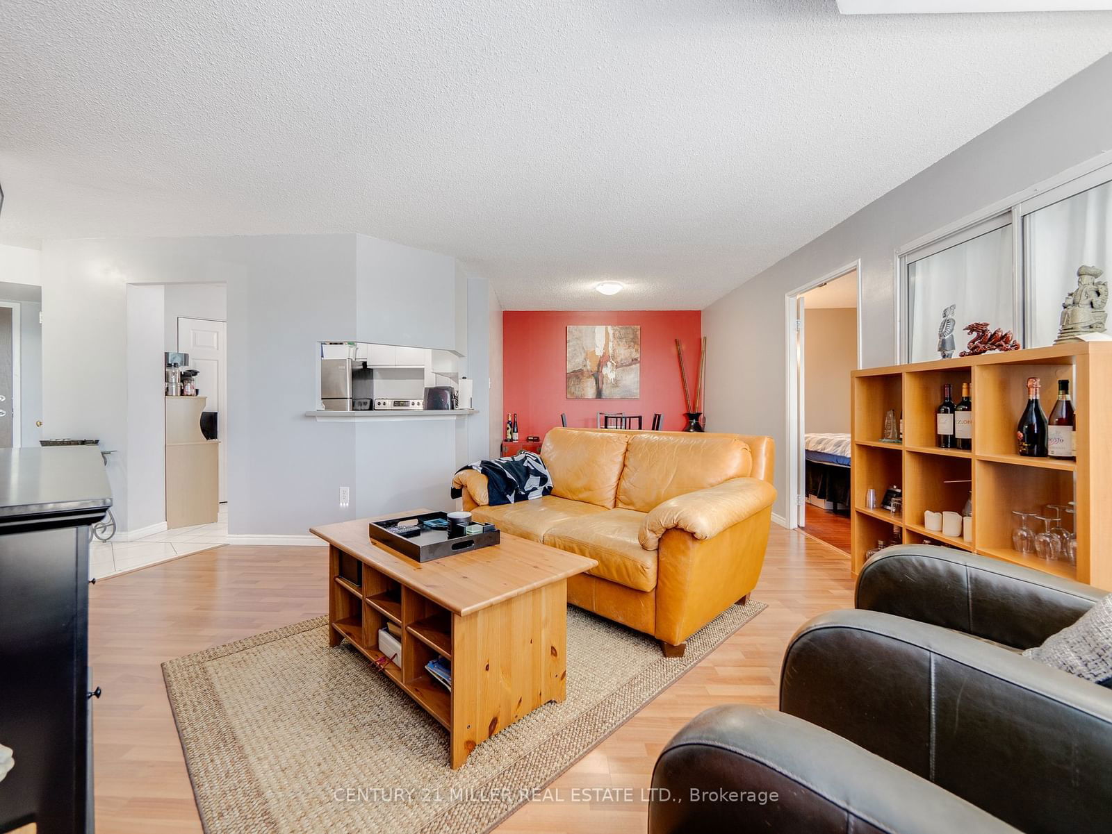 50 Kingsbridge Garden Circ, unit 208 for rent - image #26