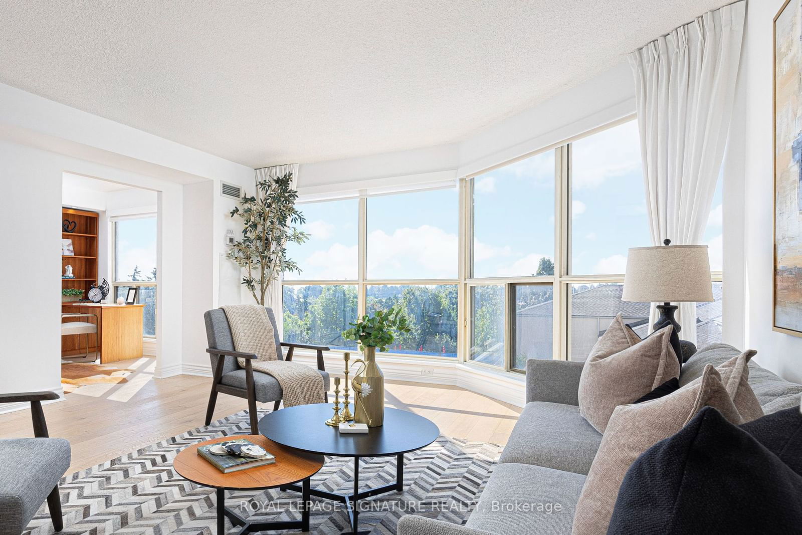 2261 Lake Shore Blvd, unit 518 for sale - image #7