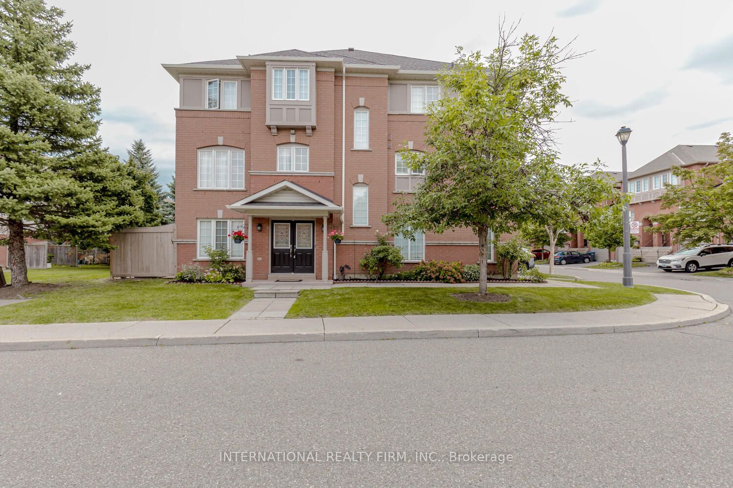 5030 Heatherleigh Ave Townhomes, Mississauga, Toronto