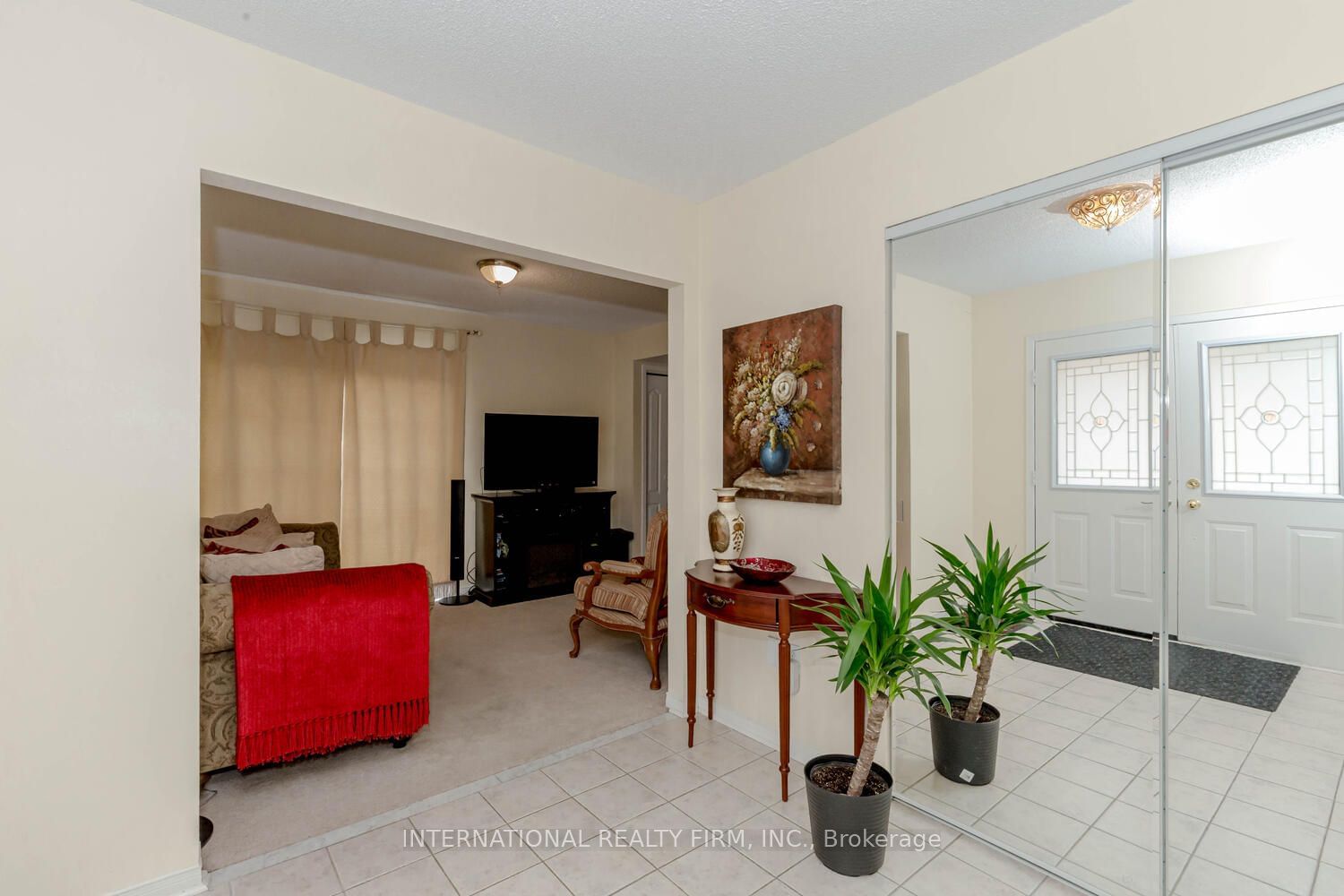 5030 Heatherleigh Ave, unit 92 for sale - image #3