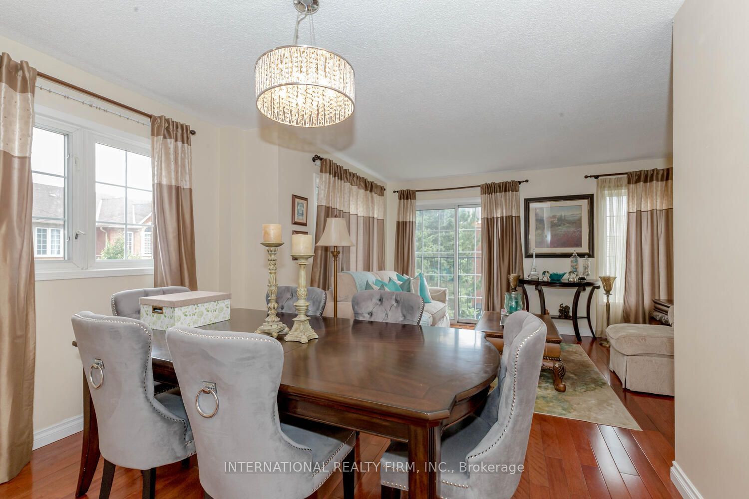 5030 Heatherleigh Ave, unit 92 for sale - image #7