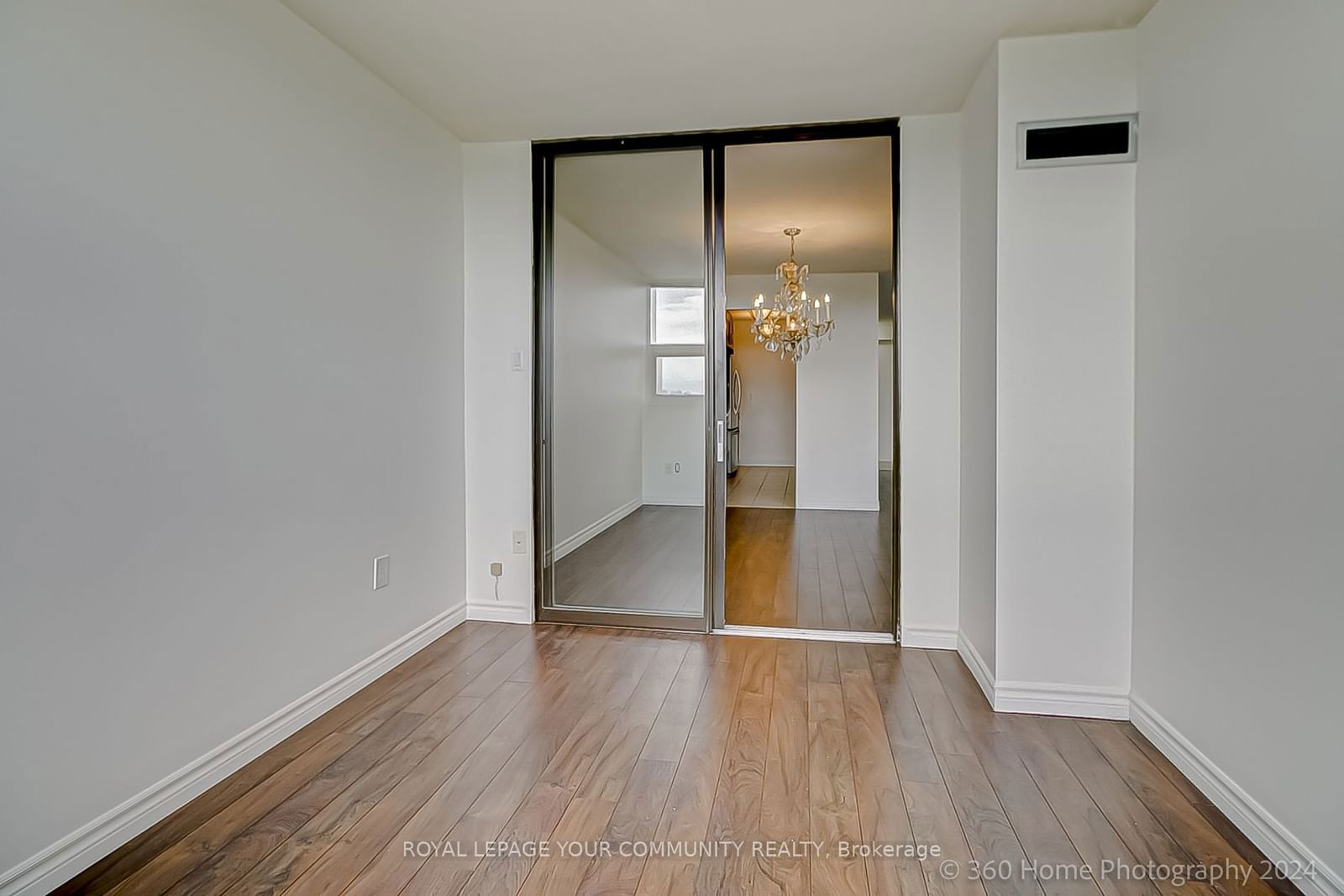 75 Emmett Ave, unit 1215 for sale - image #9