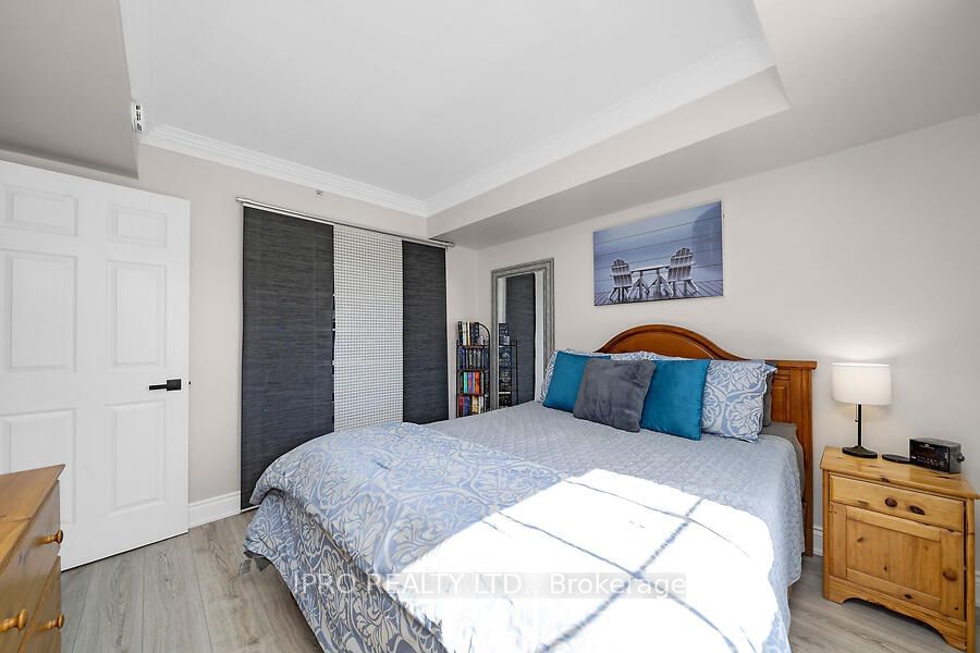 1451 Walker's Line, unit 314 for sale - image #14