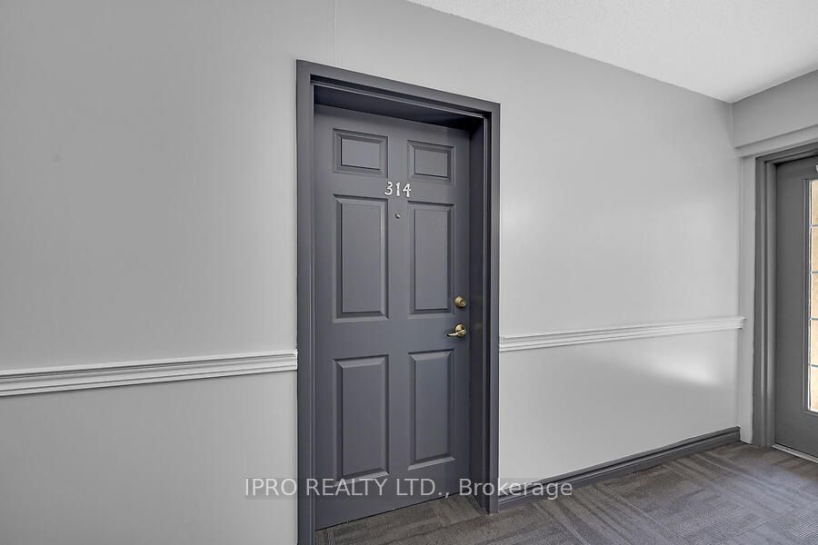 1451 Walker's Line, unit 314 for sale - image #4