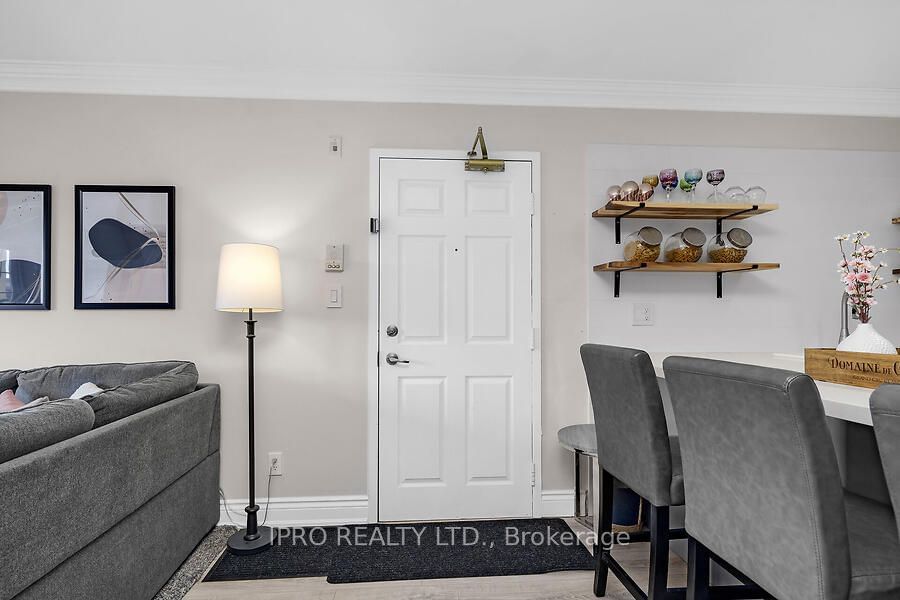 1451 Walker's Line, unit 314 for sale - image #5