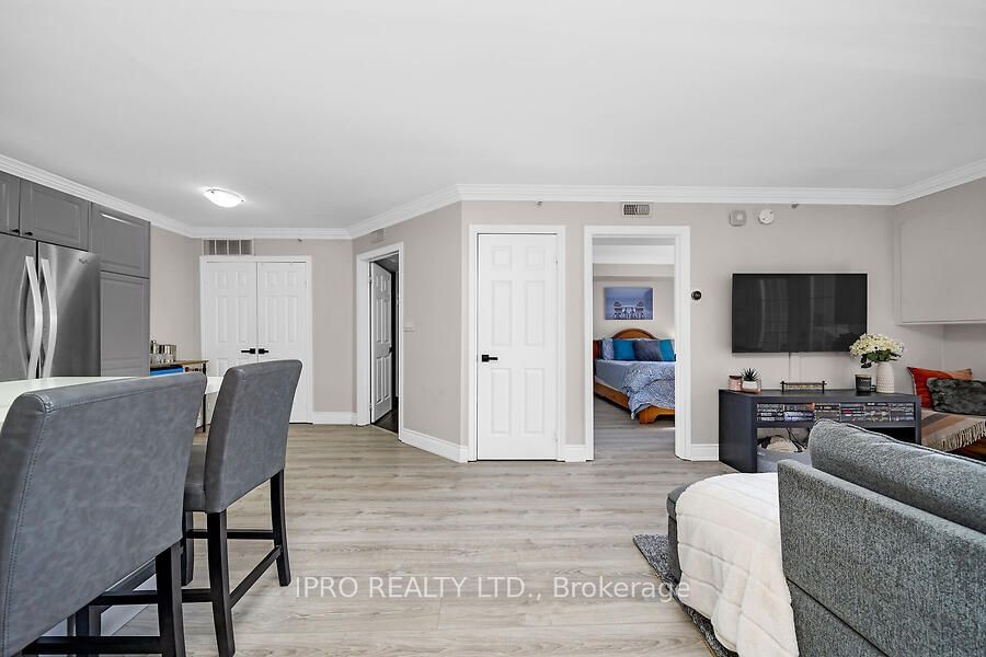 1451 Walker's Line, unit 314 for sale