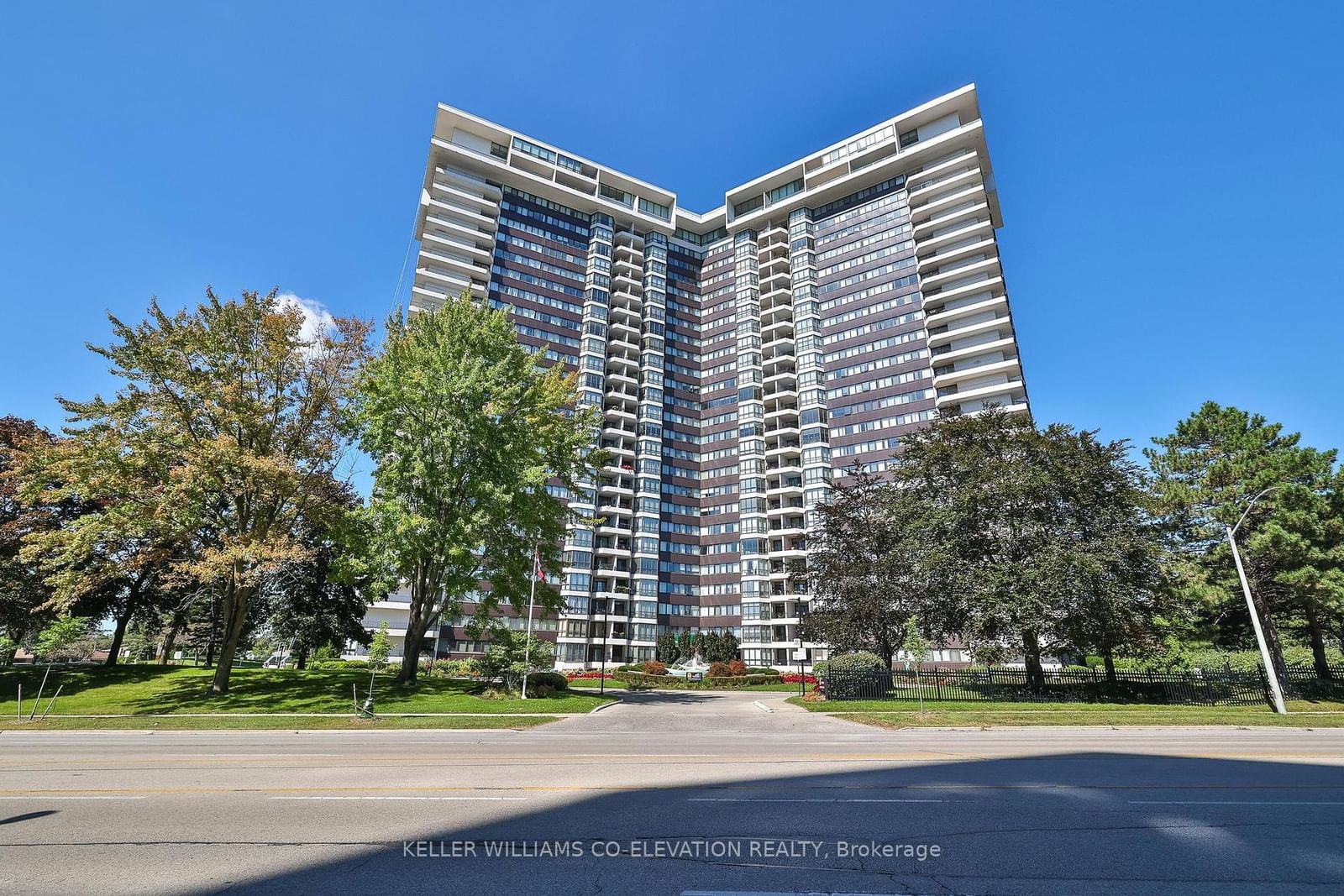 1333 Bloor St, unit 1219 for sale