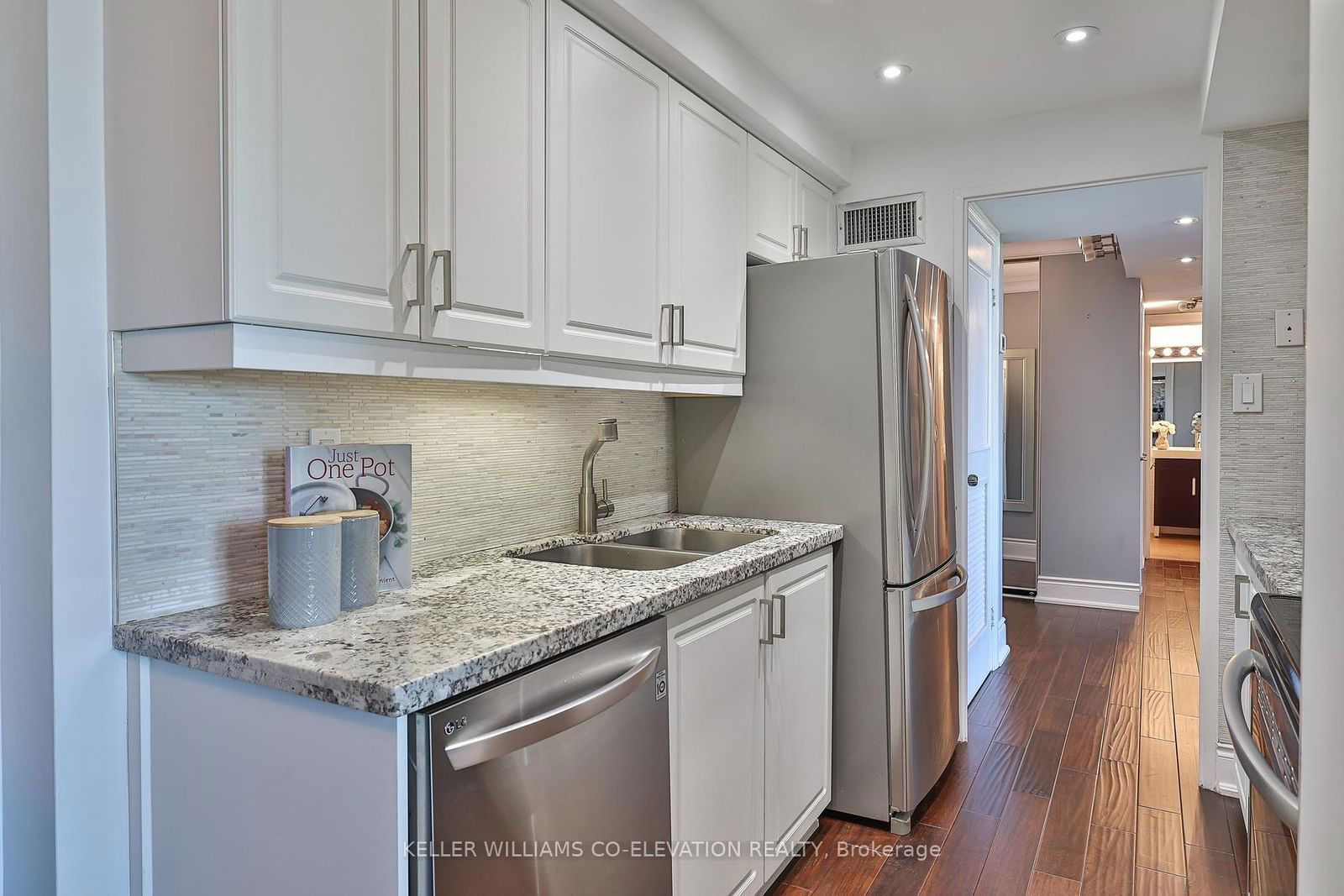 1333 Bloor St, unit 1219 for sale