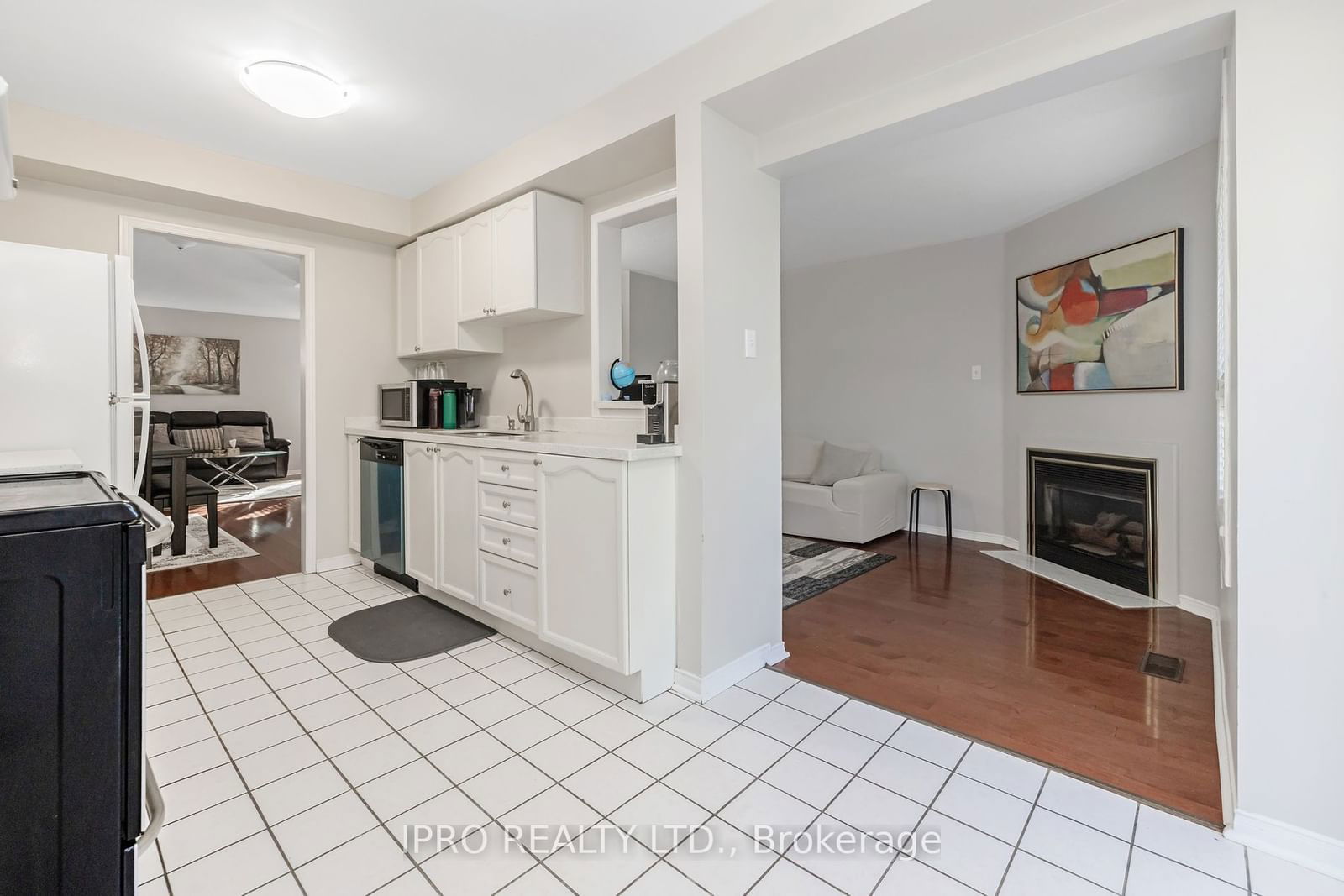 2555 Thomas St, unit 112 for sale - image #15