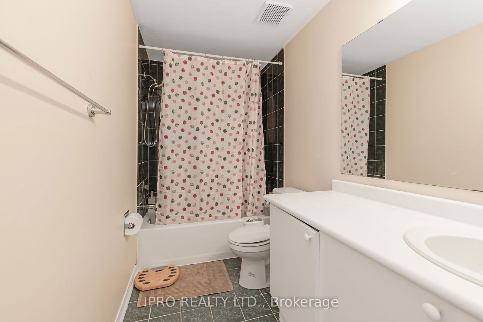 2555 Thomas St, unit 112 for sale - image #27