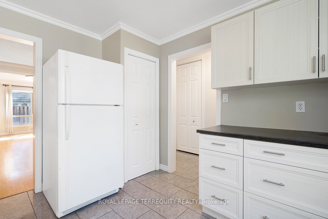 67 Old Burnhamthorpe Rd, unit 24 for sale - image #12