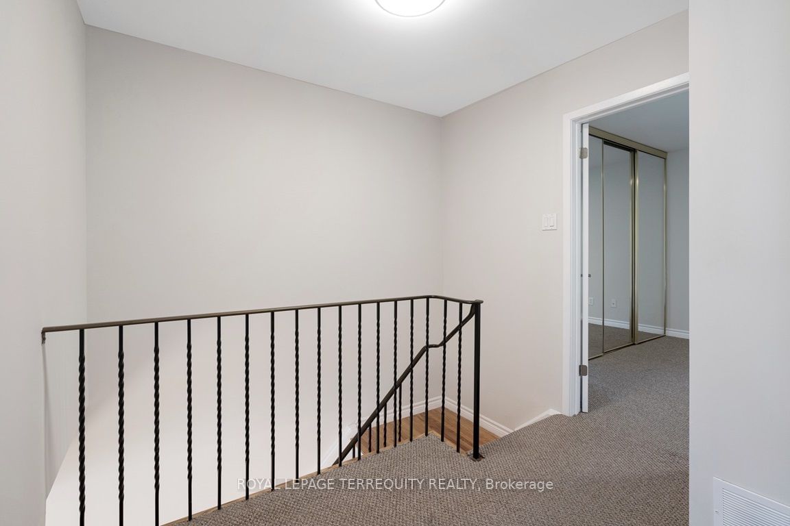 67 Old Burnhamthorpe Rd, unit 24 for sale - image #17