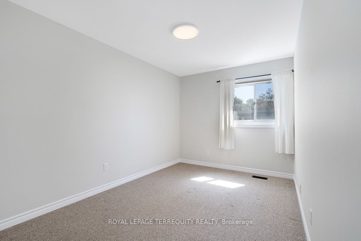 67 Old Burnhamthorpe Rd, unit 24 for sale - image #21