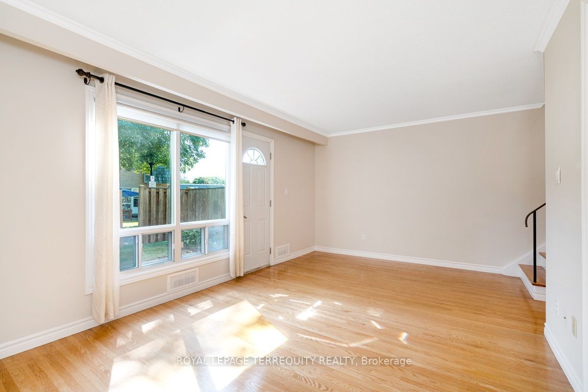 67 Old Burnhamthorpe Rd, unit 24 for sale - image #7