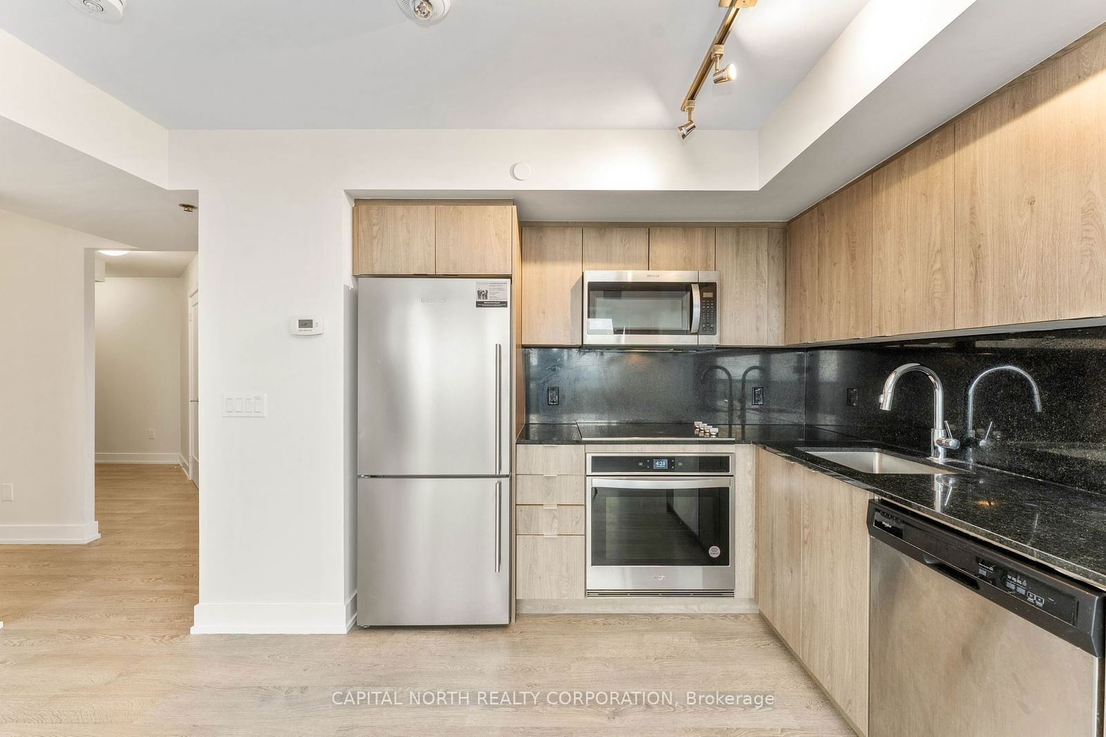 5 Mabelle Ave, unit 2728 for sale - image #13