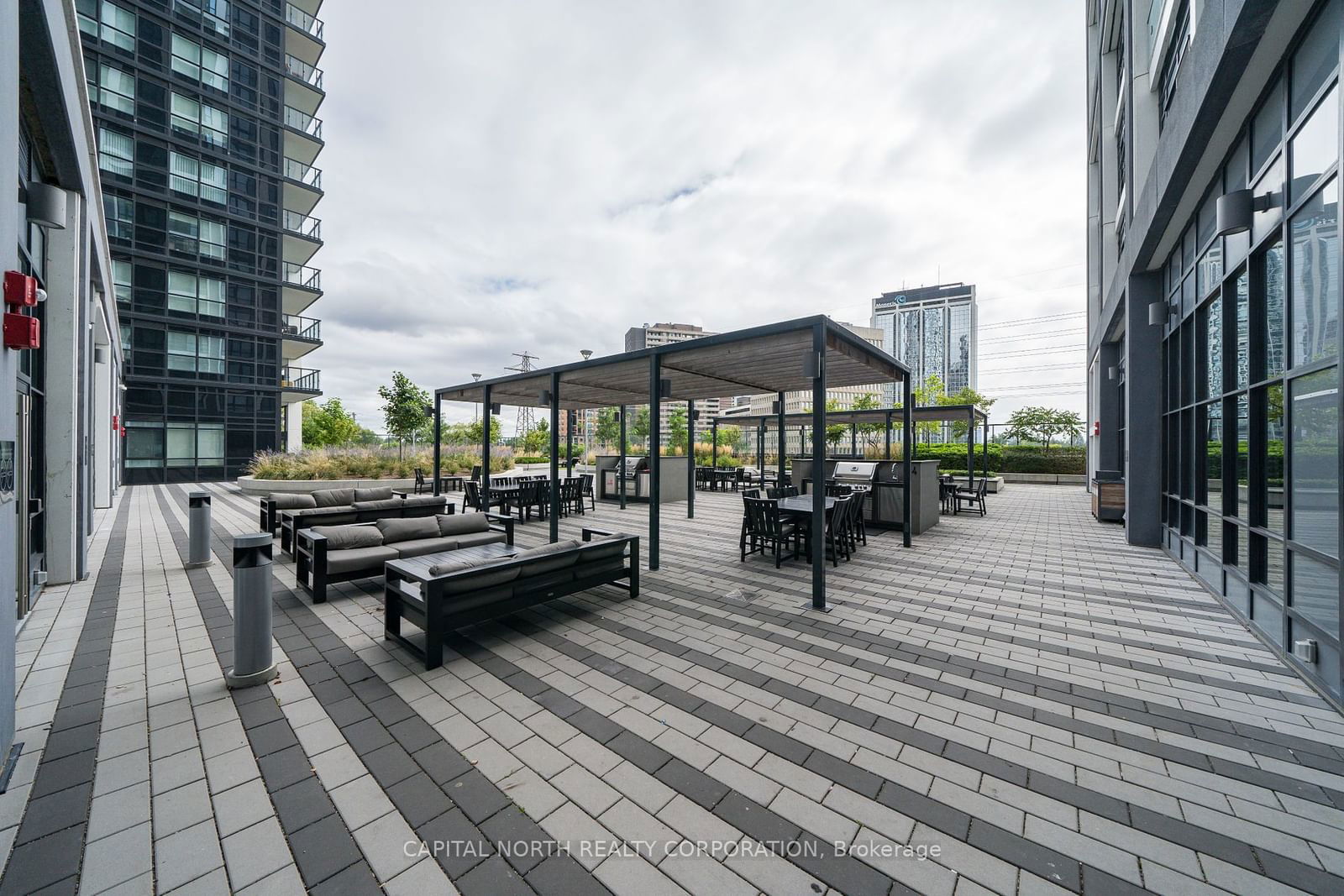 5 Mabelle Ave, unit 2728 for sale - image #33