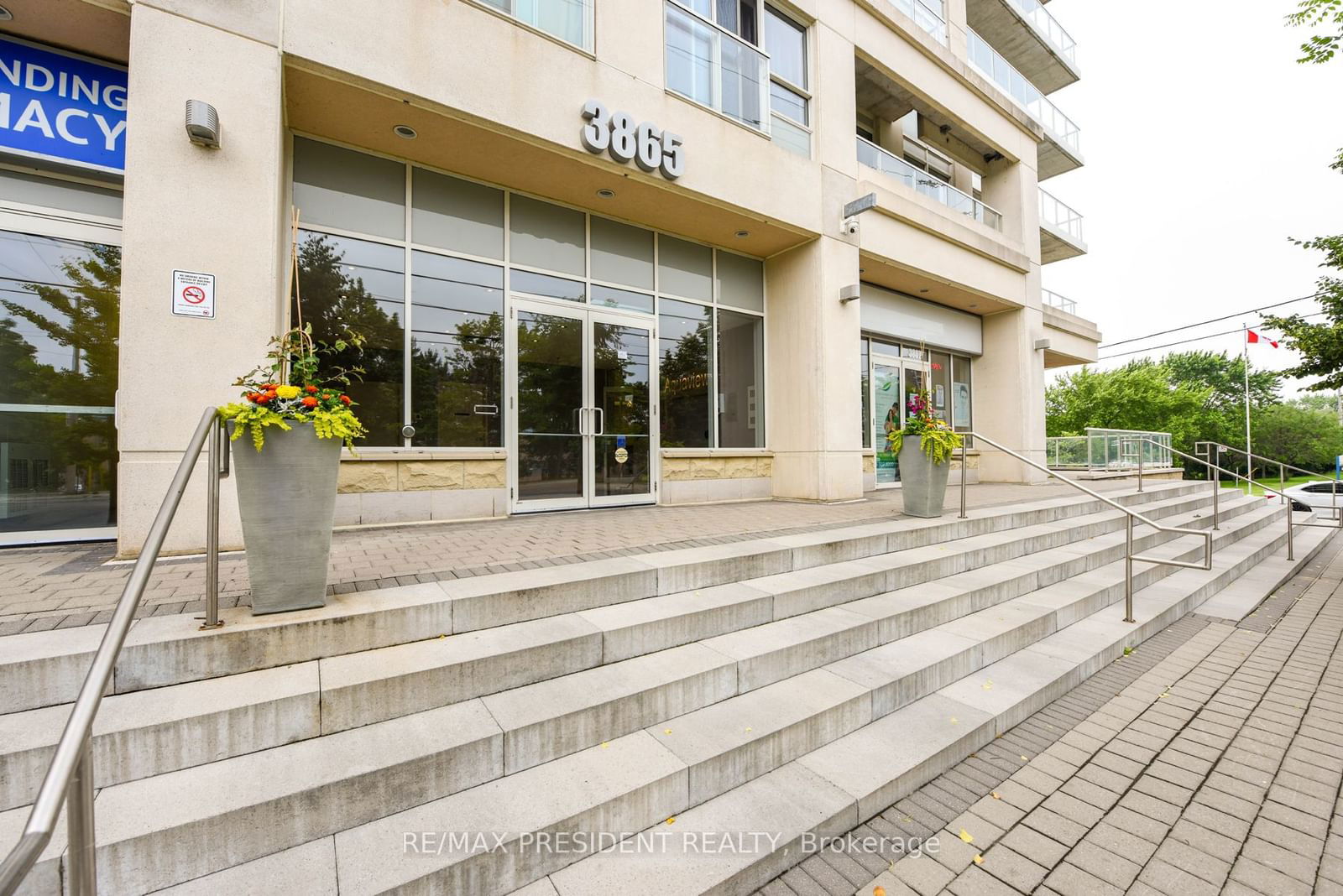 3865 Lake Shore Blvd W, unit 1101 for sale