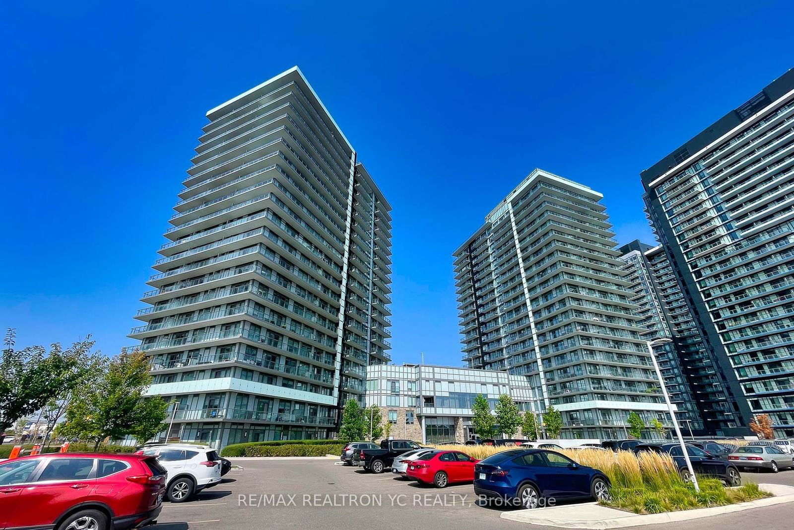 4655 Metcalfe Ave, unit 804B for sale - image #2