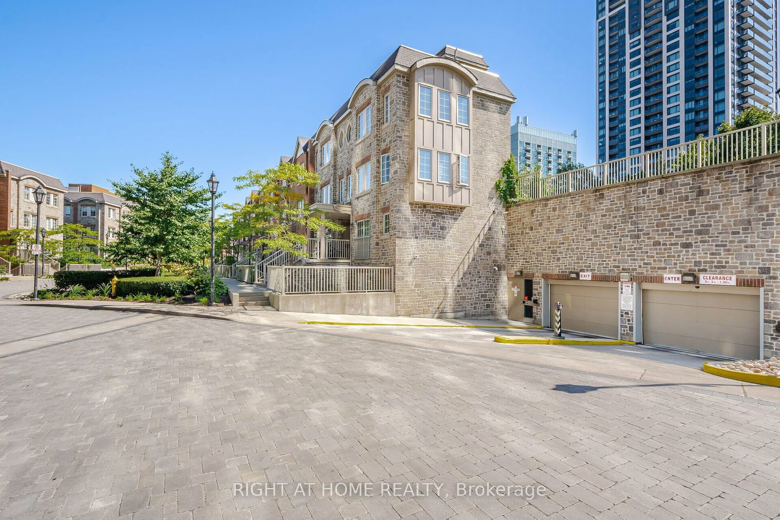 9 Windermere Ave, unit 72 for sale - image #33