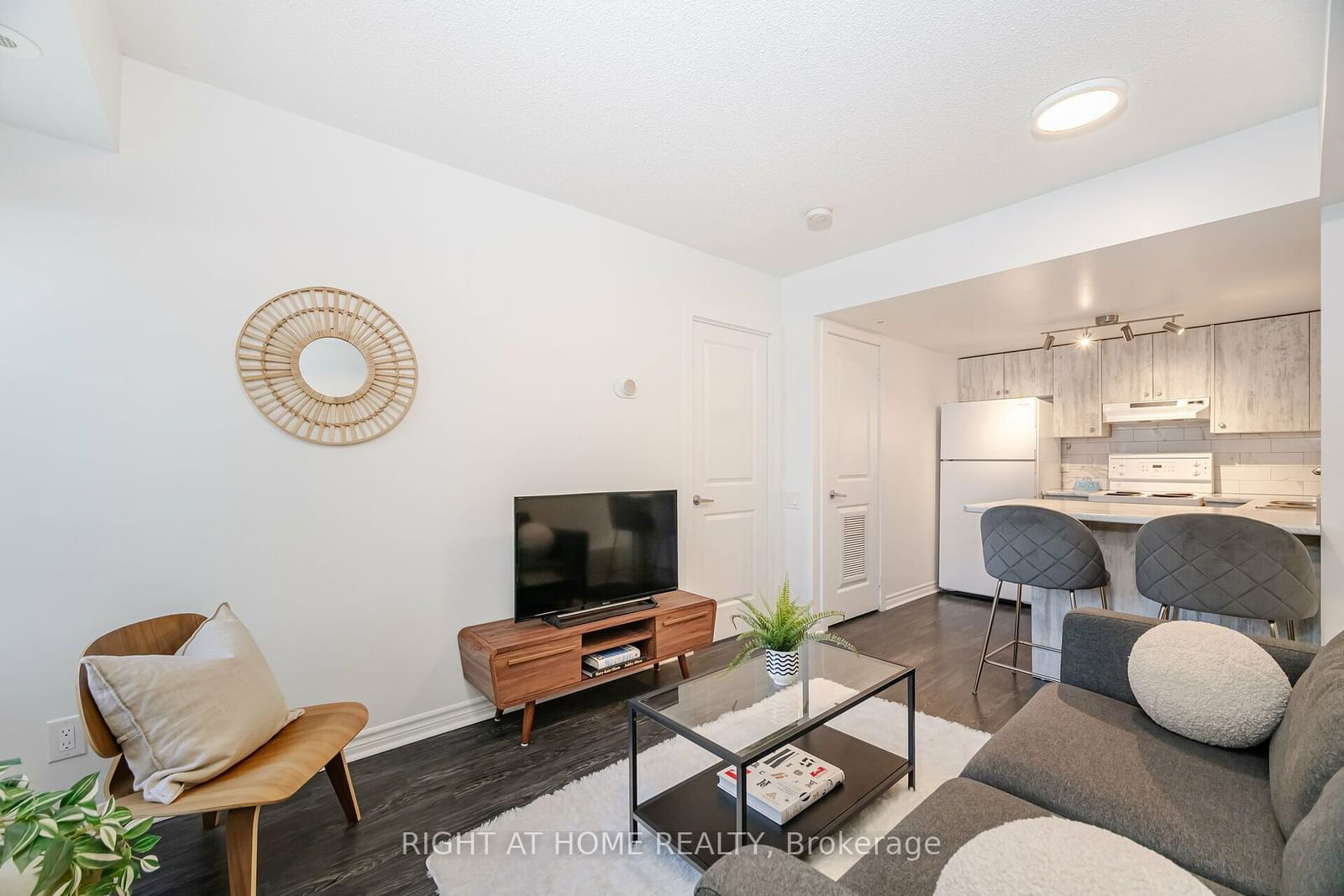 9 Windermere Ave, unit 72 for sale - image #8