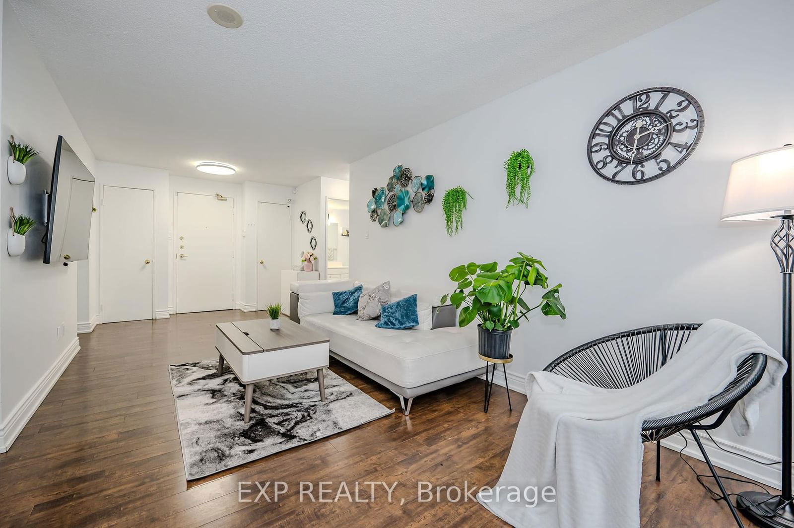 115 Hillcrest Ave, unit 806 for sale - image #7