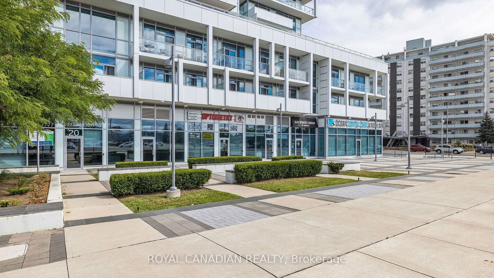 55 SPEERS Rd, unit 308 for sale - image #3