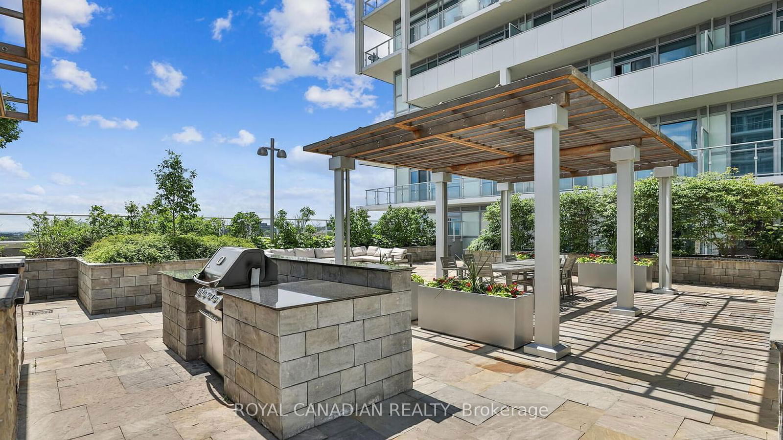 55 SPEERS Rd, unit 308 for sale - image #39