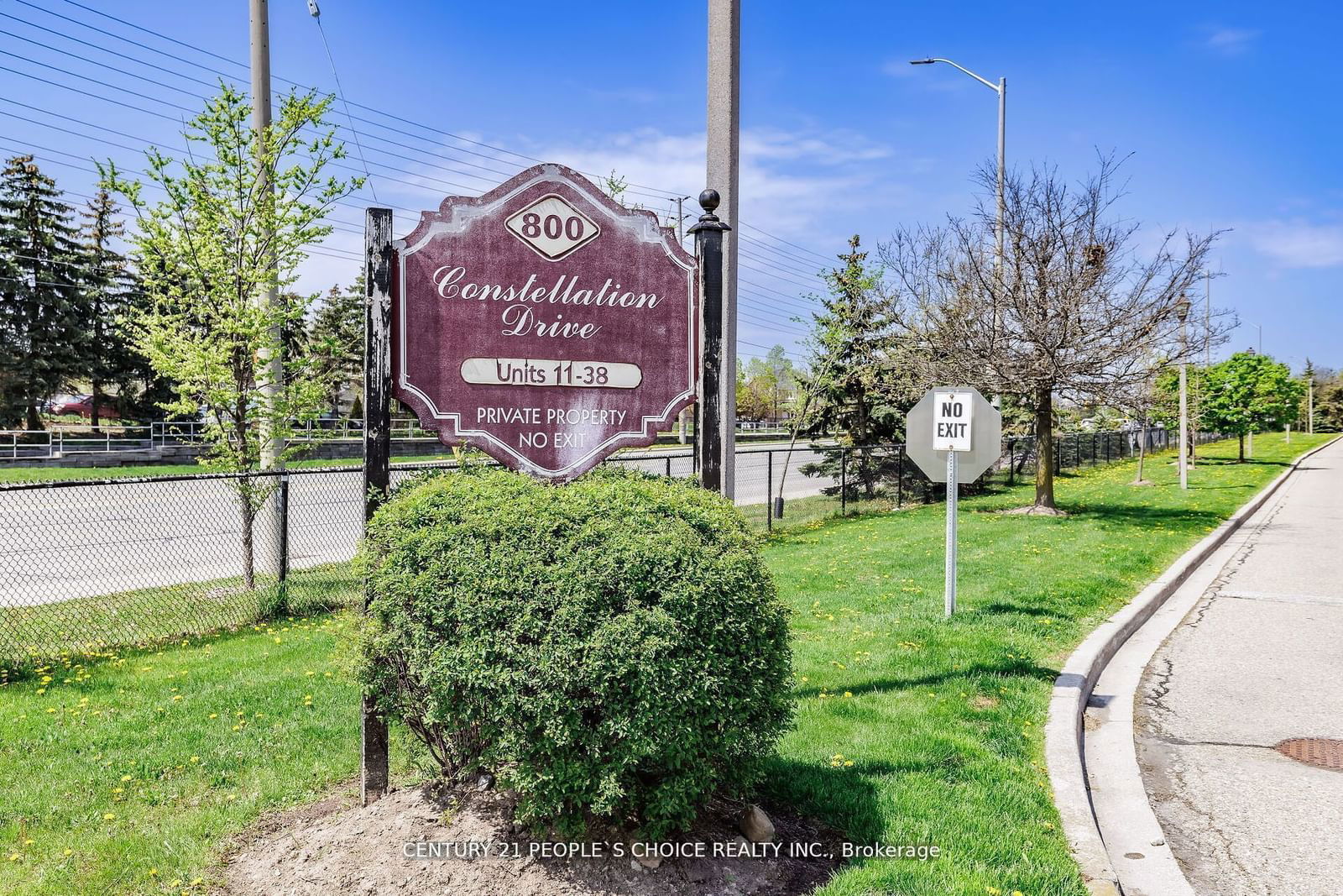 728 Winterton Way Townhouses, Mississauga, Toronto