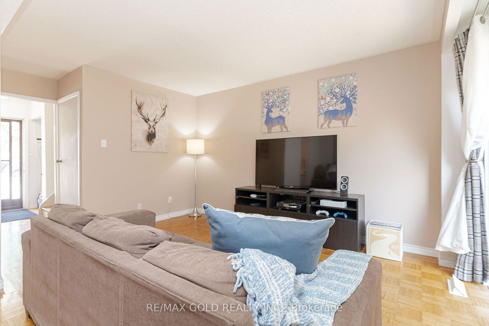 46 Dearbourne Blvd, unit 57 for sale - image #7