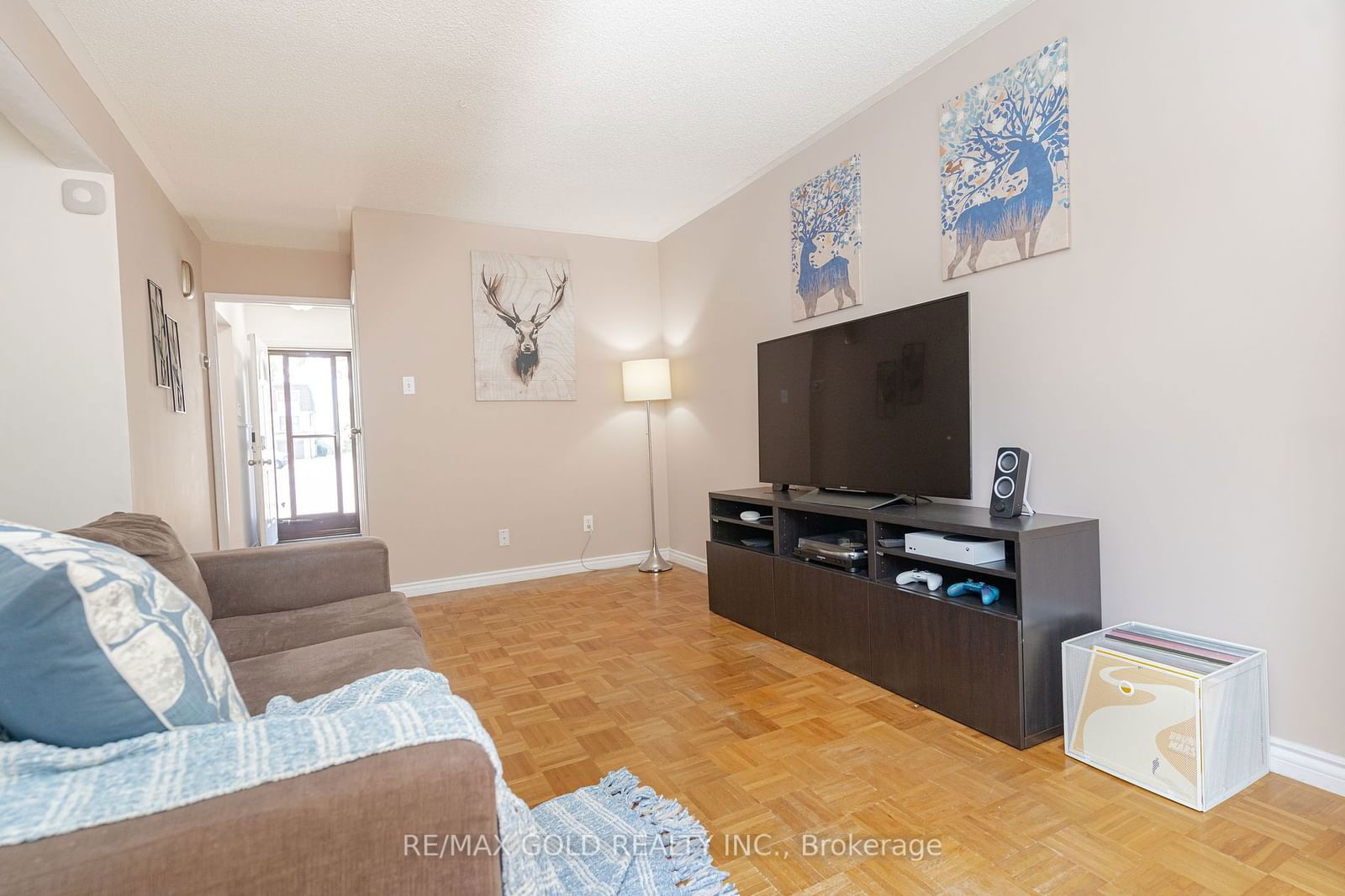 46 Dearbourne Blvd, unit 57 for sale - image #8