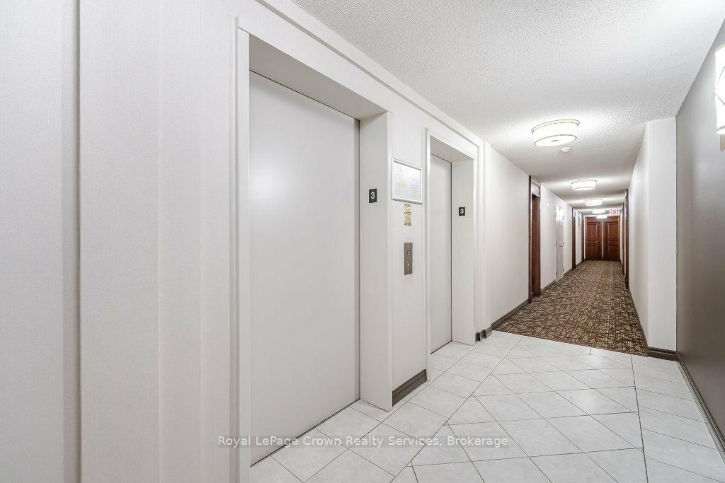 2545 Erin Centre Blvd, unit 306 for sale - image #5