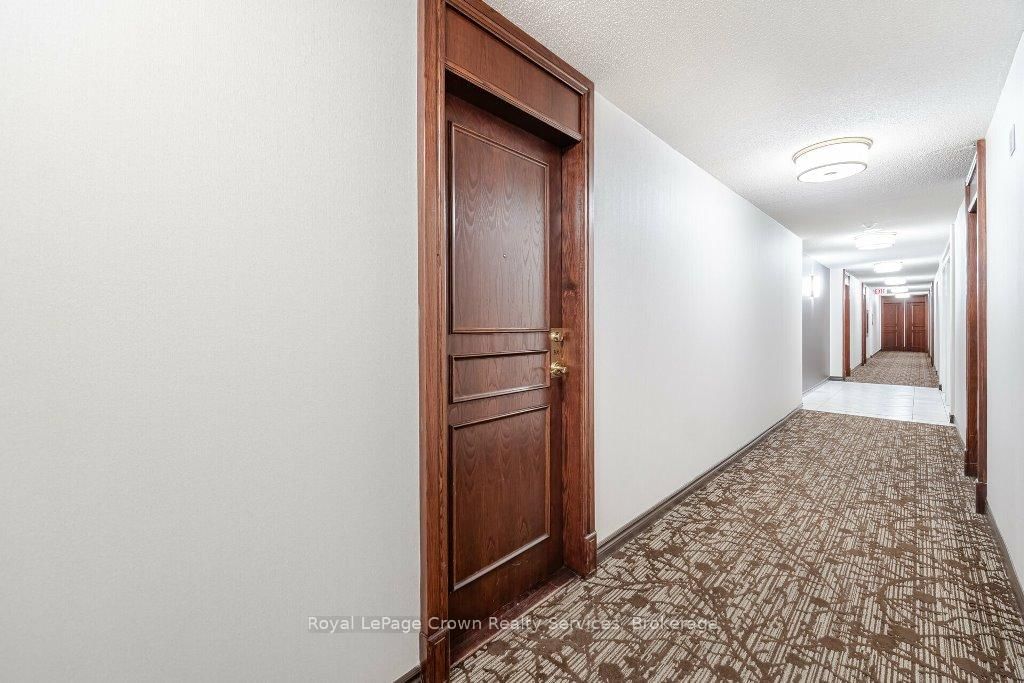 2545 Erin Centre Blvd, unit 306 for sale - image #6