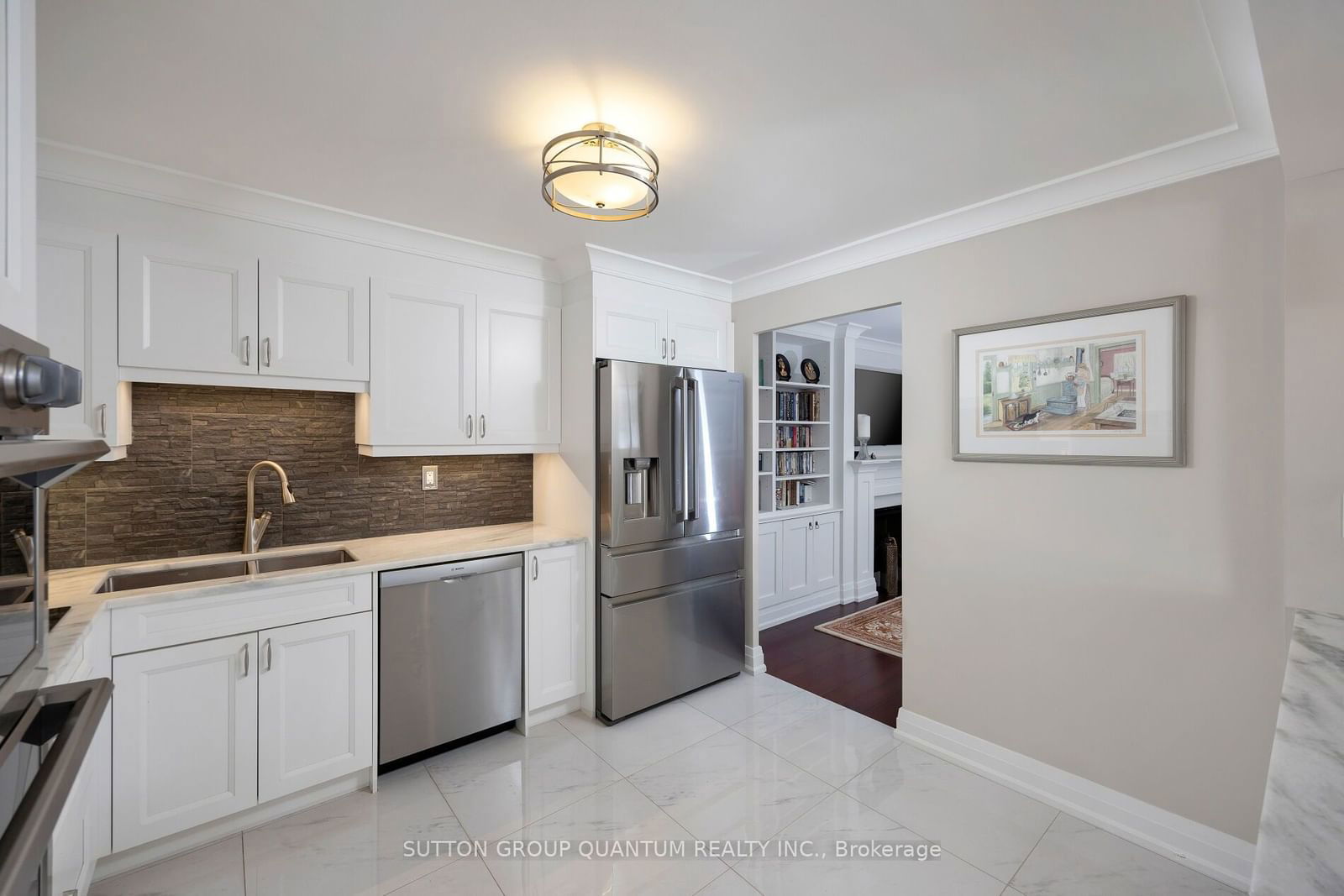 1400 Dixie Rd, unit 201 for sale - image #9