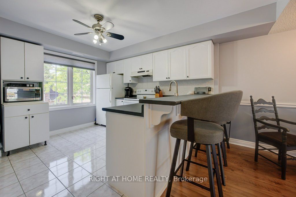 4045 Upper Middle Rd, unit 38 for sale - image #3