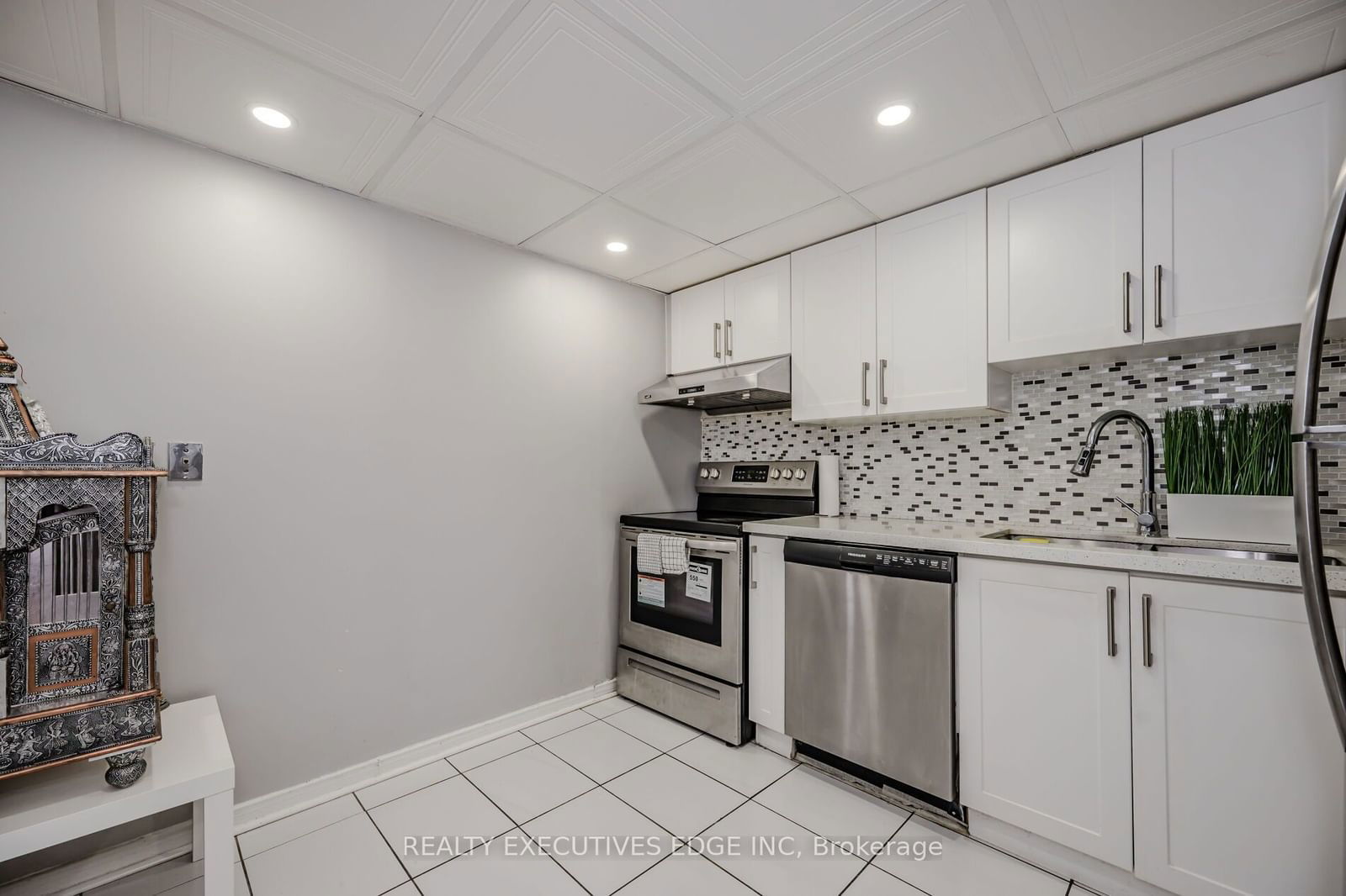 145 Hillcrest Ave, unit 2207 for sale - image #11