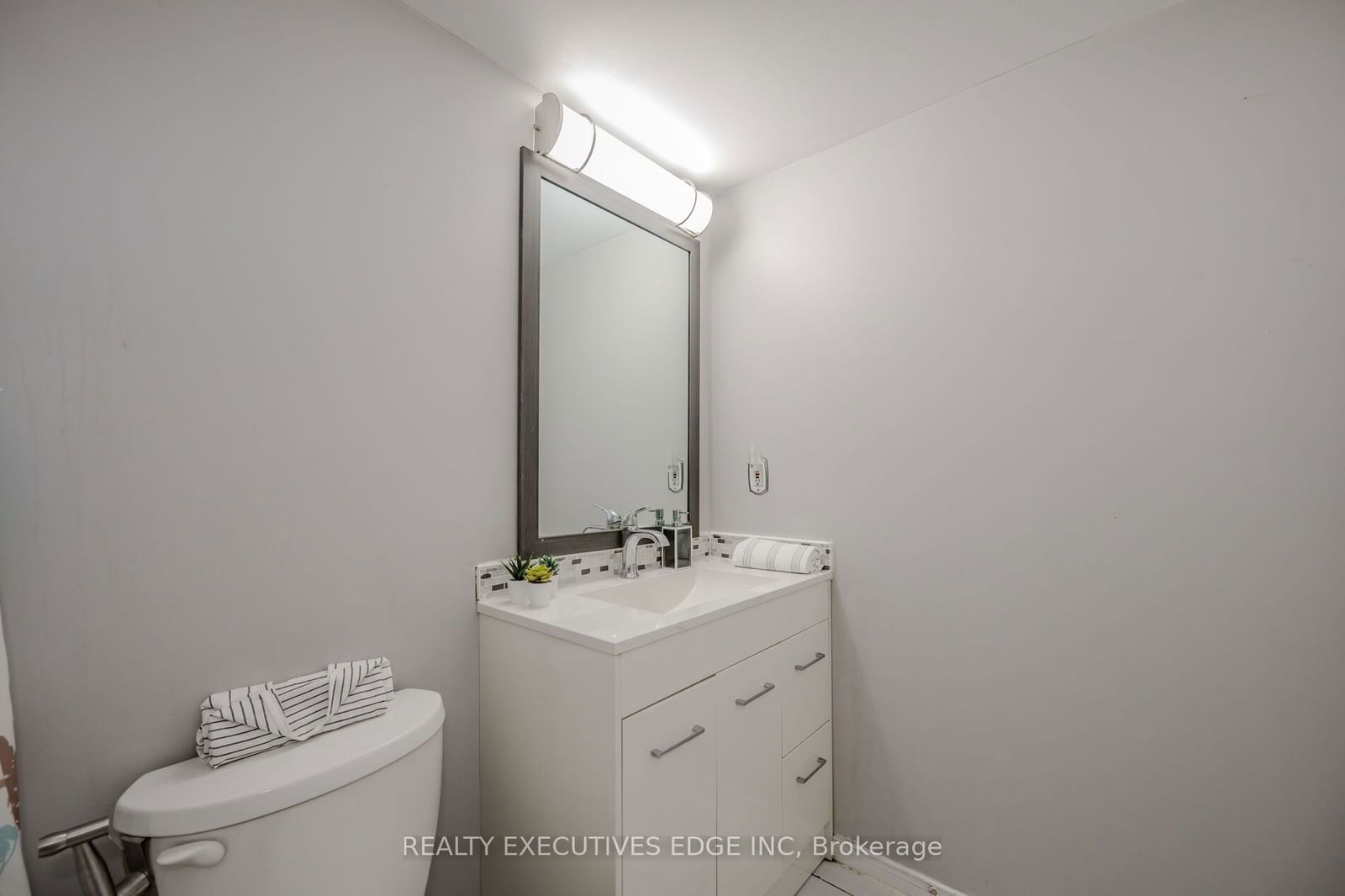 145 Hillcrest Ave, unit 2207 for sale - image #20