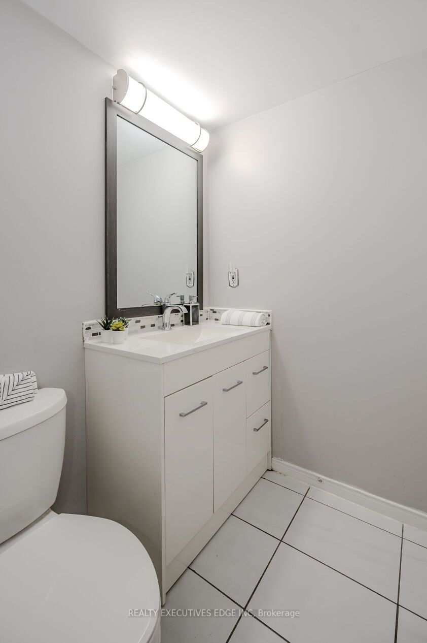 145 Hillcrest Ave, unit 2207 for sale - image #21