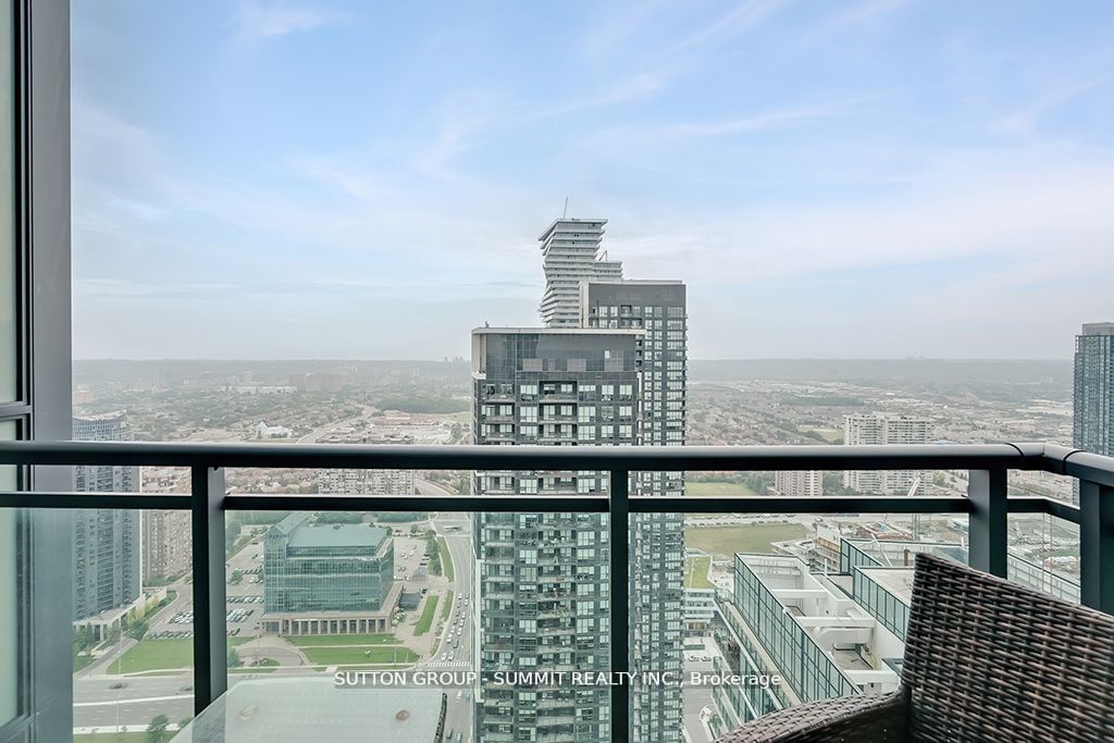 The Grand Residences at Parkside Village Condos, Mississauga, Toronto