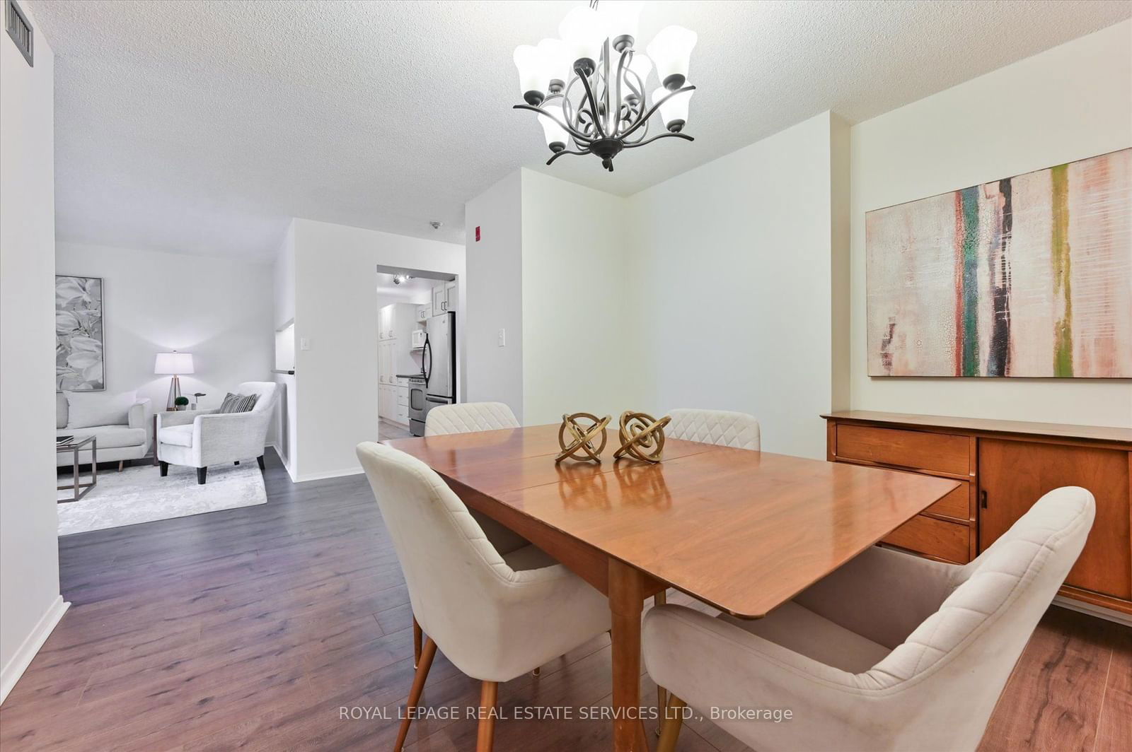 20 Southport St, unit 418 for sale - image #6