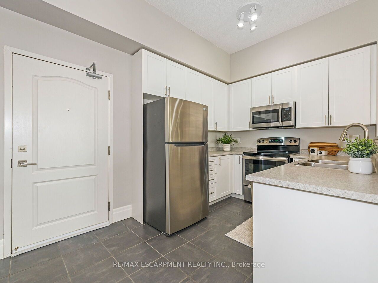 1440 Main St E, unit 414 for sale - image #3