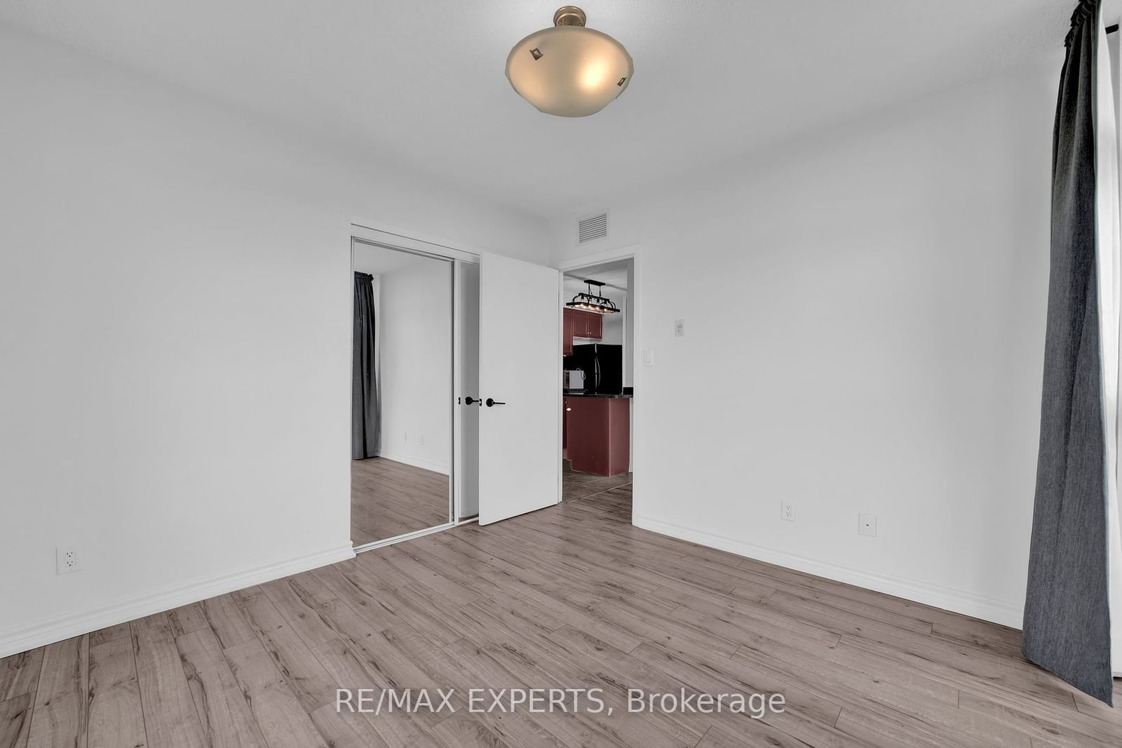 2464 Weston Rd, unit 1012 for sale - image #7