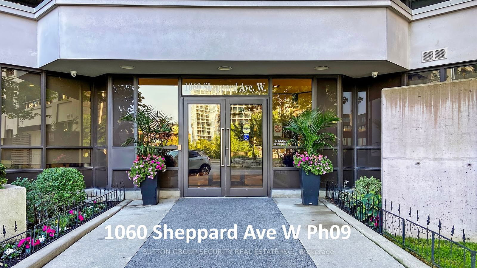 1060 Sheppard Ave W, unit Ph 09 for sale